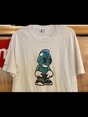 kidrobot t shirt